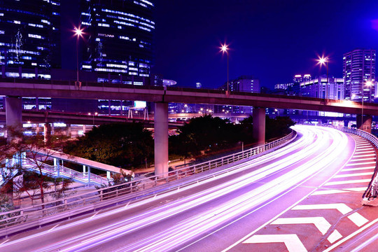 夜間城市交通