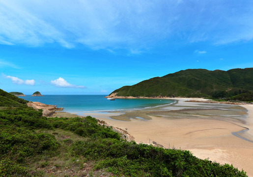 西灣海灘；香港