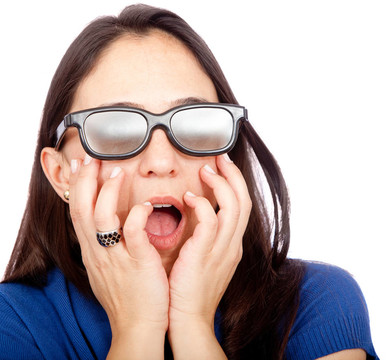帶3D眼鏡的女人