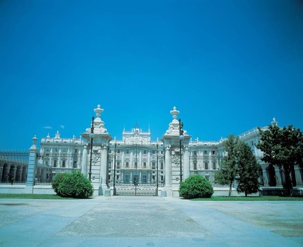 去西班牙旅行