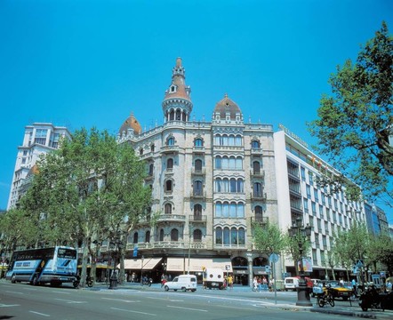 去西班牙旅行