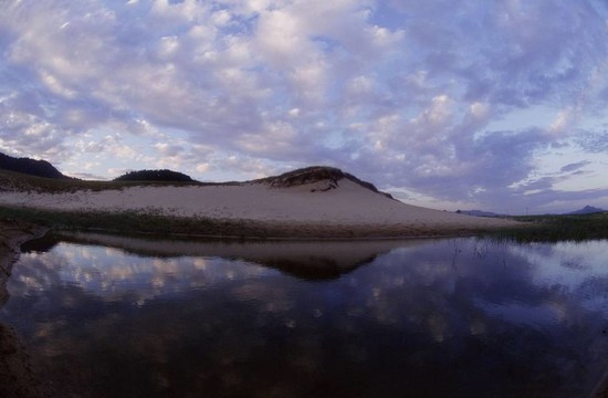 山全景
