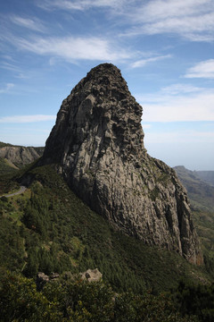 agando巖在拉戈梅拉島