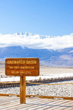 Badwater（北美洲的最低點(diǎn)）；死亡谷國家公園；加利福尼亞；美國