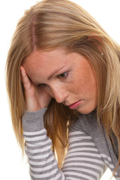 體貼的年輕女人