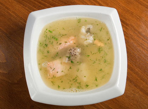 鮭魚蔬菜湯