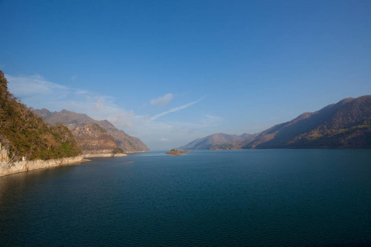 山和海
