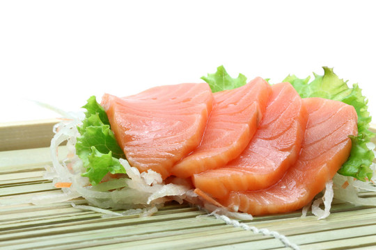 三文魚(yú)刺身沙拉