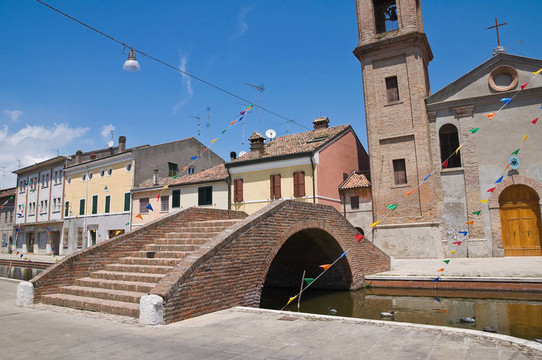 胭脂橋。Comacchio。Emilia Romagna。意大利.