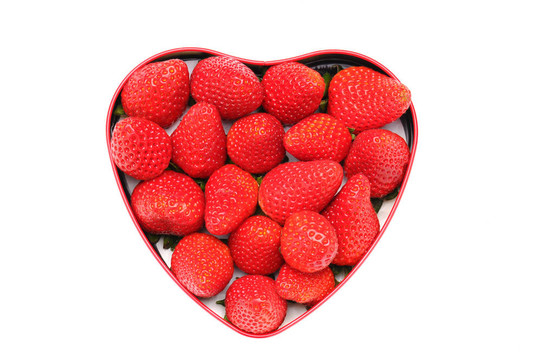心形的錫充滿strawberies