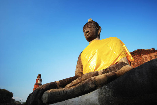 在Ayutthaya佛