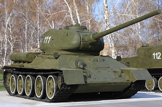 坦克T-34。