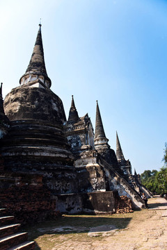 著名的寺Wat Phra Si sanphet；在Ajutthaya皇家宮殿