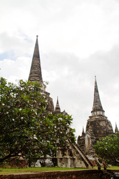 在Wat chaiwattanaram寺塔；Ayutthaya；泰國(guó)