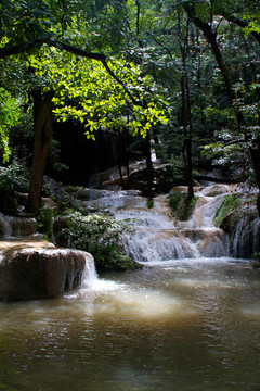 Erawan Waterfall；Kanchanaburi；泰國(guó)