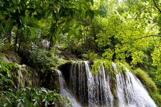 Erawan Waterfall；Kanchanaburi；泰國