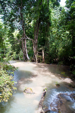 Erawan Waterfall；Kanchanaburi；泰國(guó)