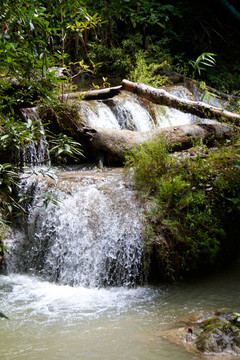Erawan Waterfall；Kanchanaburi；泰國(guó)