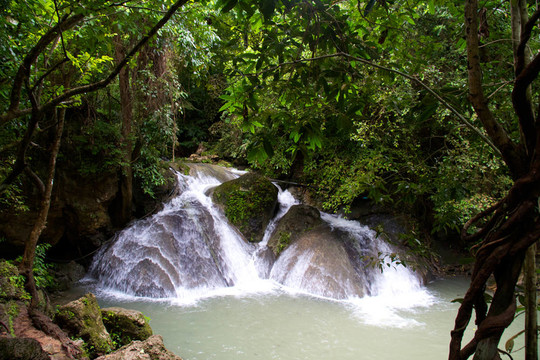 Erawan Waterfall；Kanchanaburi；泰國