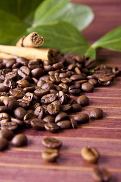 咖啡工業(yè)自然環(huán)境中的烘焙咖啡豆