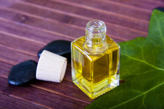 SPA環(huán)境中的香水油瓶