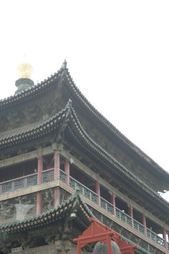 在市中心的西安鐘樓；中國