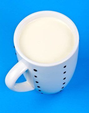 一杯牛奶