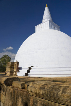 Mirisavetiya Stupa；阿努拉德普勒；斯里蘭卡