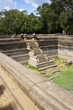 kuttam Pokuna；阿努拉德普勒；斯里蘭卡