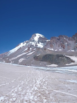 卡茲別克山