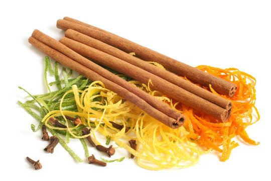 香櫞的成分；肉桂和丁香