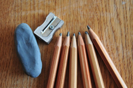 鉛筆橡皮和Sharpener；