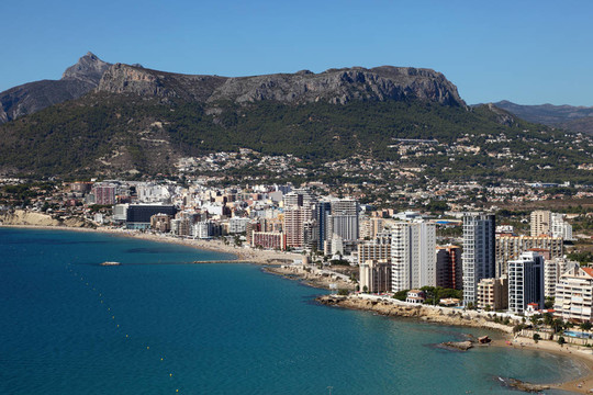 地中海度假勝地Calpe；白色海岸西班牙