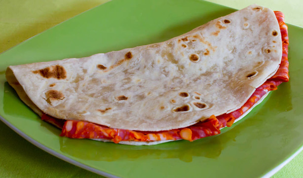 意大利piadina熱意大利臘腸