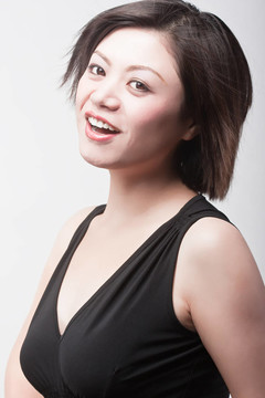 微笑的亞洲美女