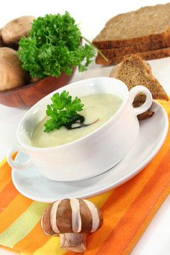 奶油蘑菇湯