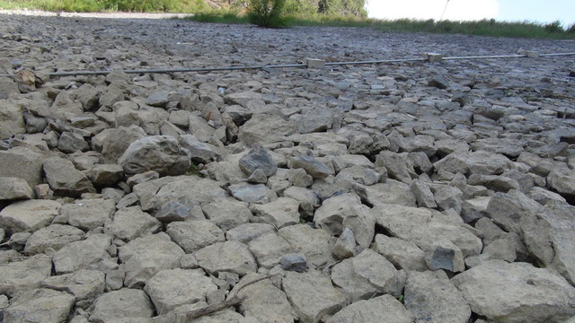 石砌水壩