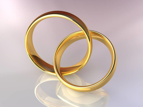 黃金結(jié)婚戒指在一起
