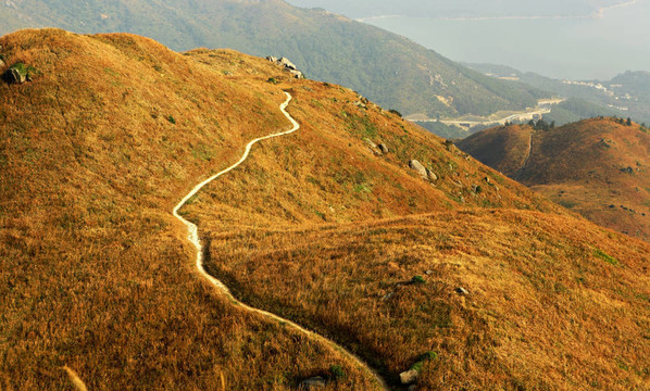 山間小道