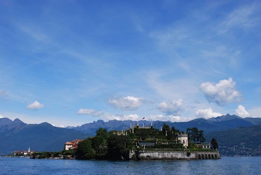 Isola Bella；馬焦雷湖