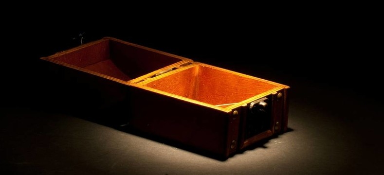 開(kāi)胸