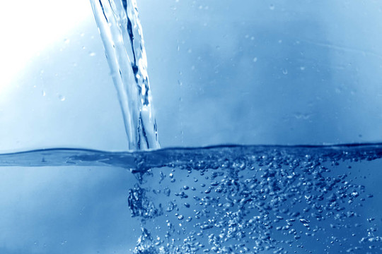 水濺