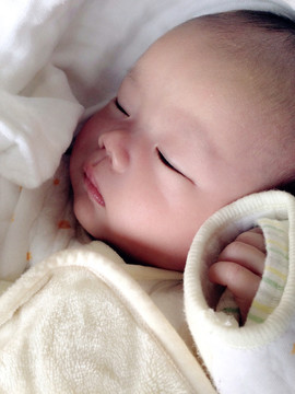 可愛嬰兒