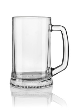 大啤酒杯