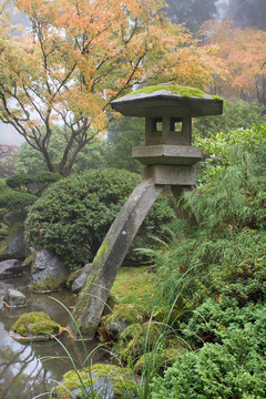 日本花園石燈籠