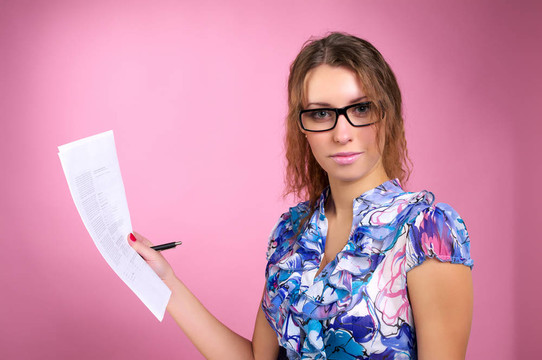 可愛的商業(yè)女人控股文件