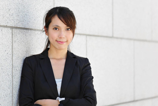 年輕亞洲商業(yè)女性