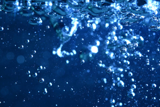 藍色的泡泡水