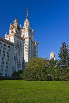 莫斯科大學(xué)