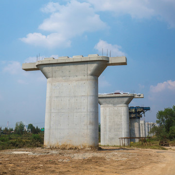 鐵路橋墩